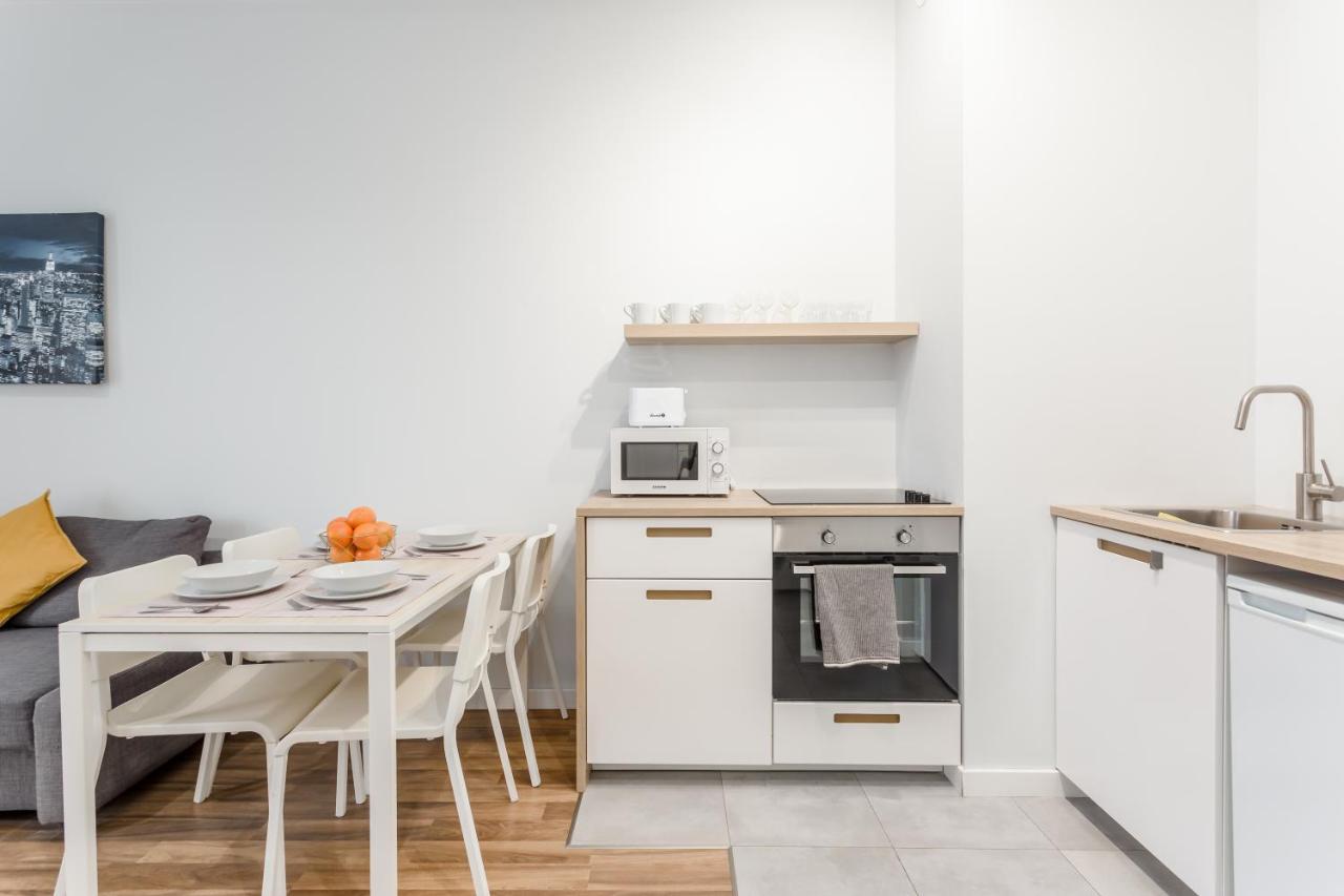 Warsaw City Travel Apartments Buitenkant foto
